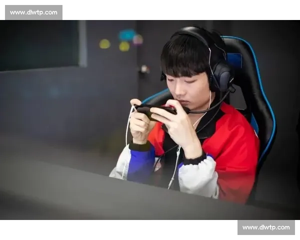 电竞职业选手成长之路与赛场背后的不为人知故事揭秘